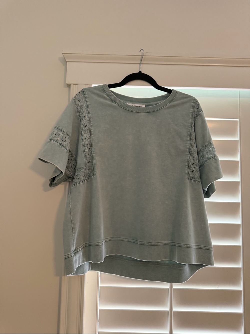 Jane and Delancey Short Sleeve Tee in Sage